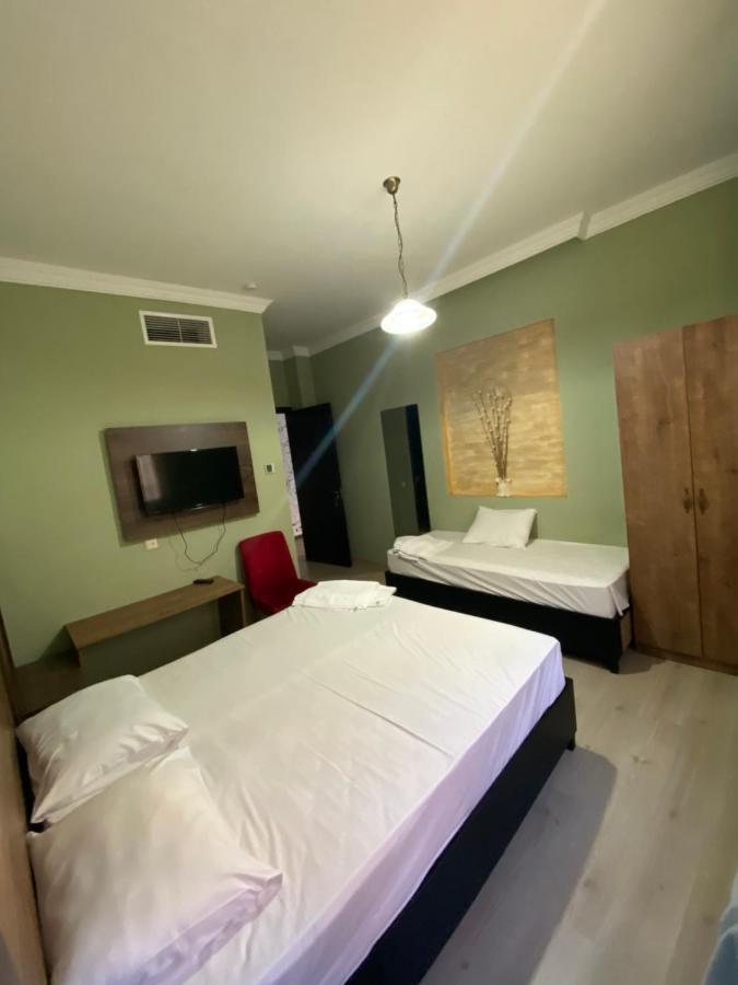 Hotel My Rose Batumi Exterior photo
