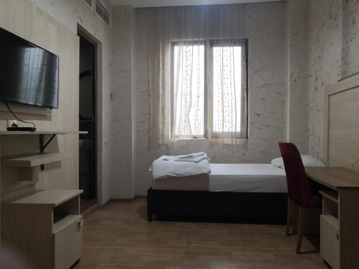 Hotel My Rose Batumi Exterior photo